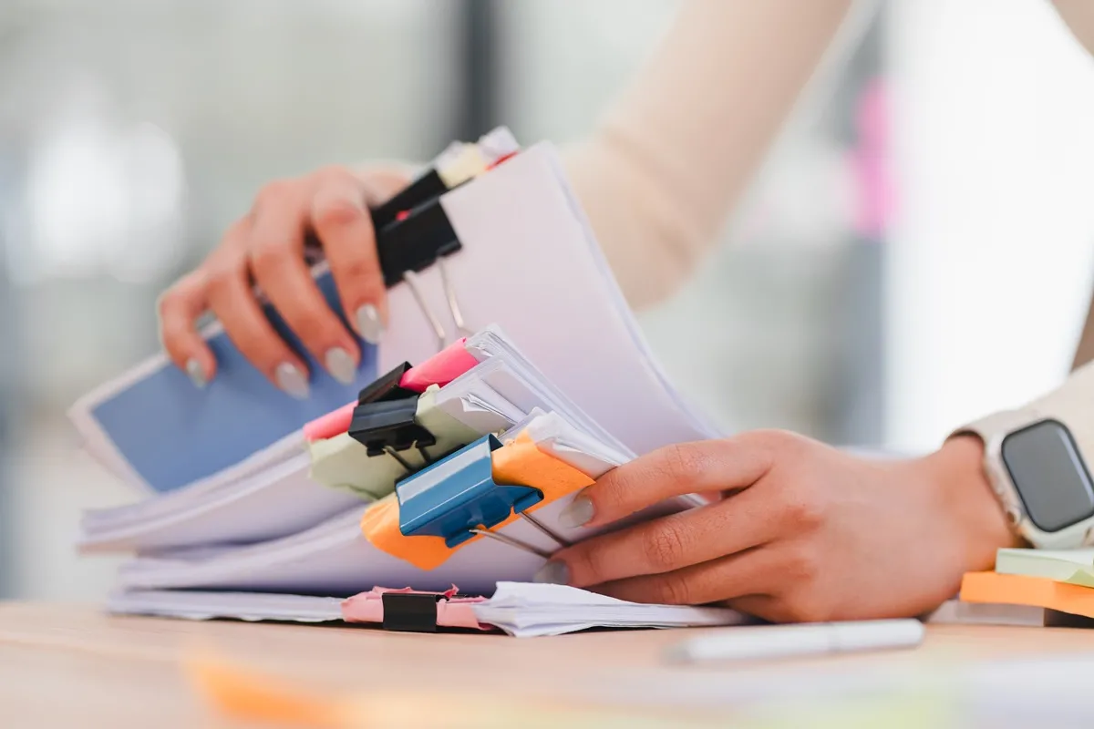 Kolejne zmiany w prawie pracy. Koniec zbierania podpisów i papierków. A co z bezpieczeństwem pracowników?