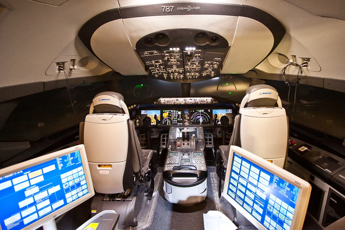 1053312-symulator-szkoleniowy-w-gatwick.jpg
