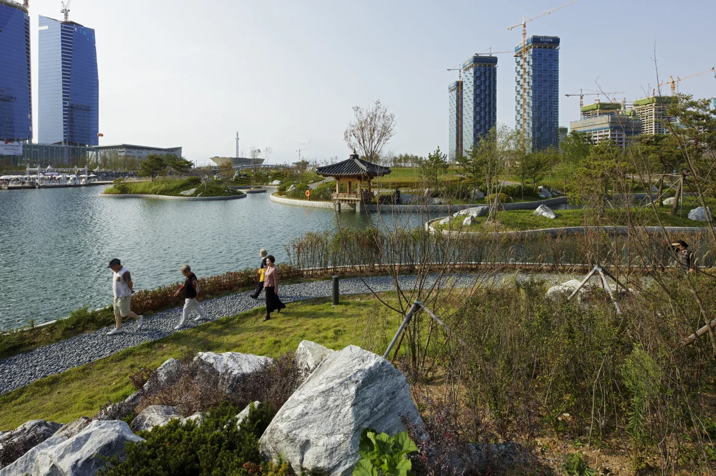 1059277-songdo-central-park-04-h-g-esch.jpg