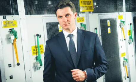 Marek Woszczyk, prezes URE - kapitan na rynku energii