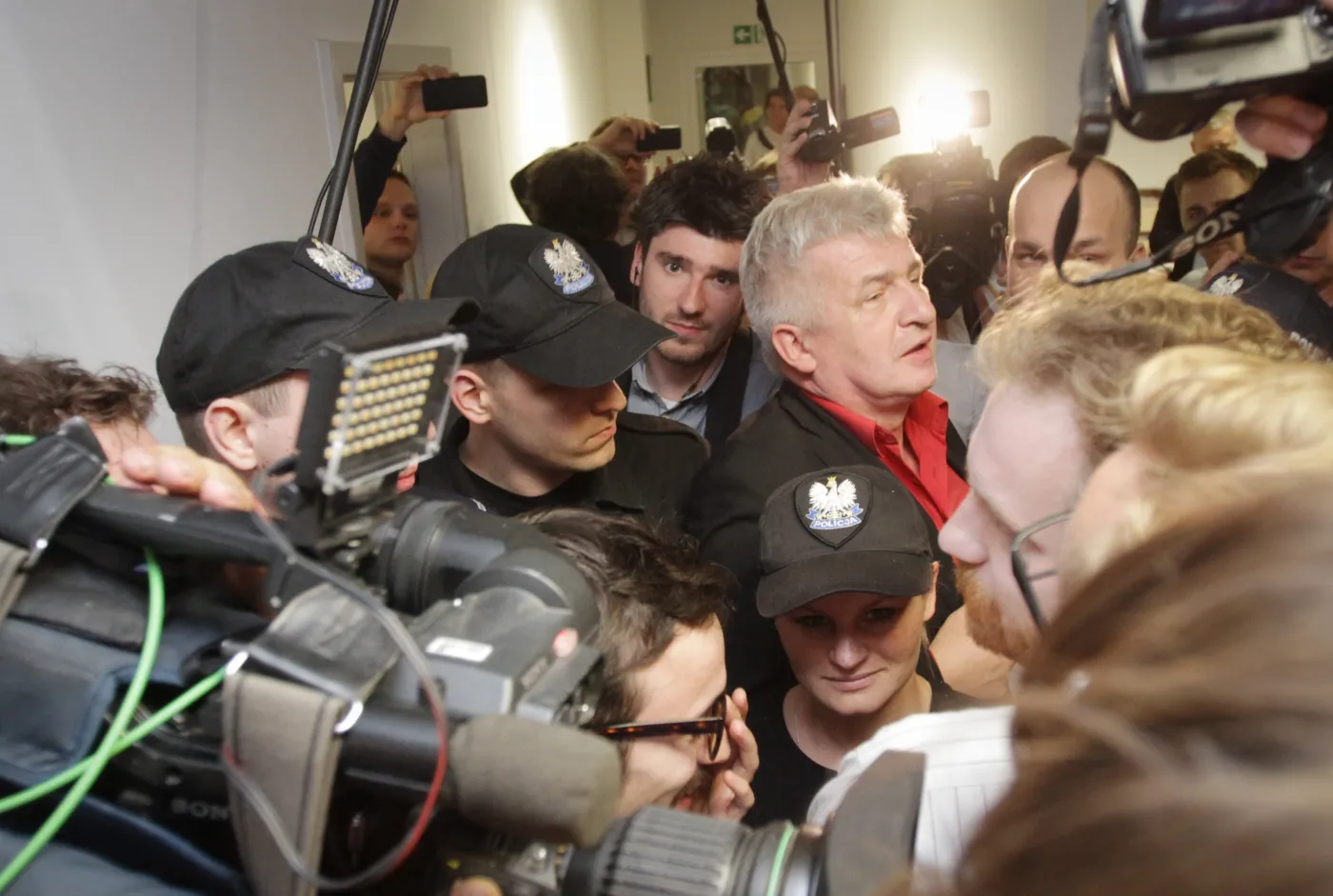 Funkcjonariusze ABW działali zgodnie z procedurami, nie będą ukarani