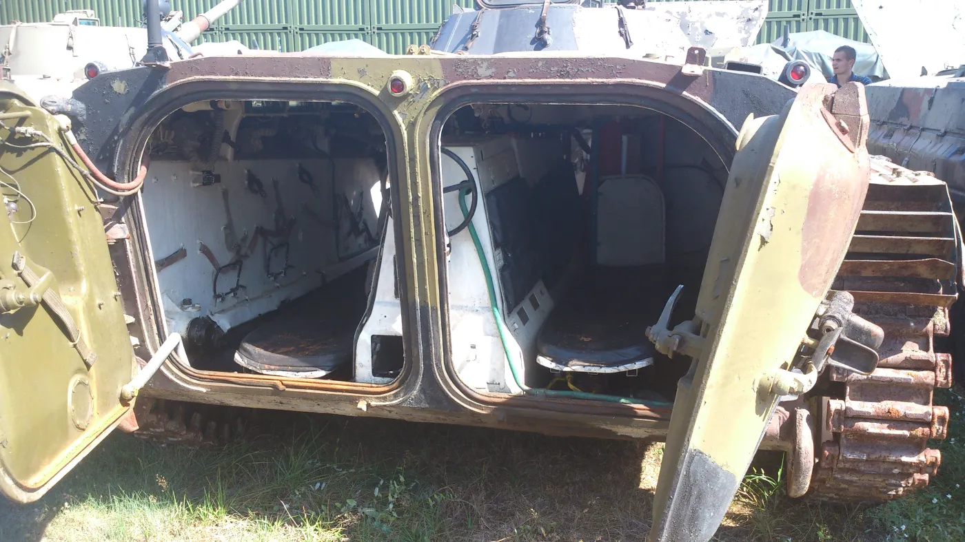 Transporter opancerzony BWP-1 nr.rej UBT 3599
