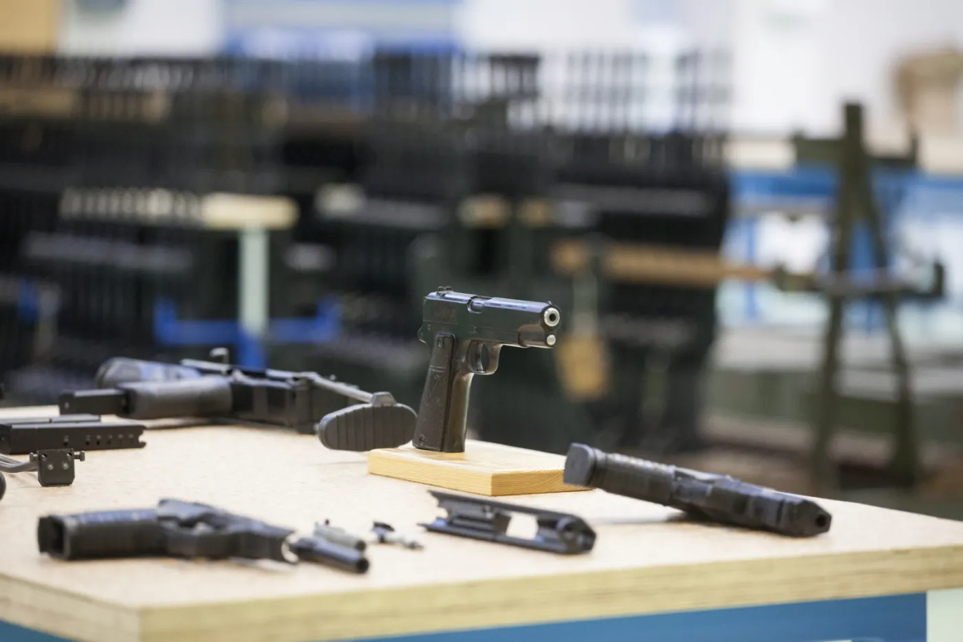 Fabryka Broni "Łucznik" w Radomiu: tak powstaje najnowocześniejsza polska broń [ZDJĘCIA]