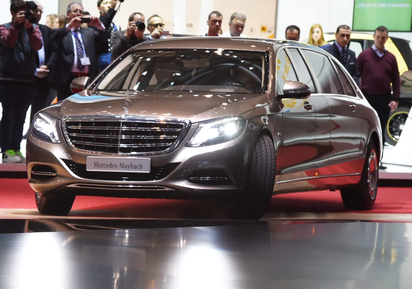 Mercedes-Maybach S600 Pullmann