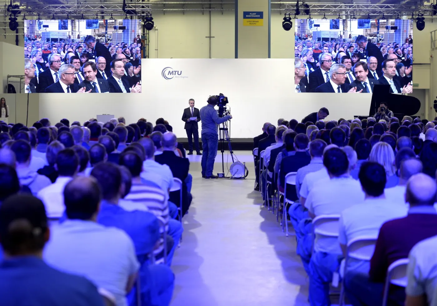 2096570-otwarcie-zakladu-mtu-aero-engines.jpg