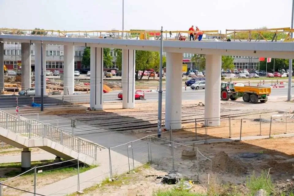 2294354-estakada-zjazdowa-z-mostu-grota.jpg