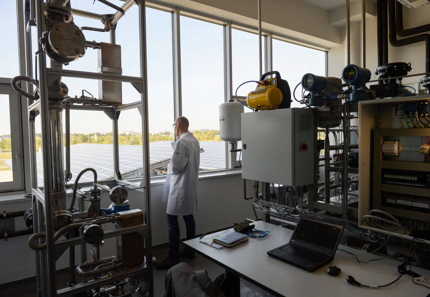 2312911-laboratorium-termoprzetwarzania.jpg