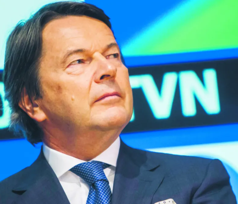 Miliarder: Mogę płacić wyższe podatki