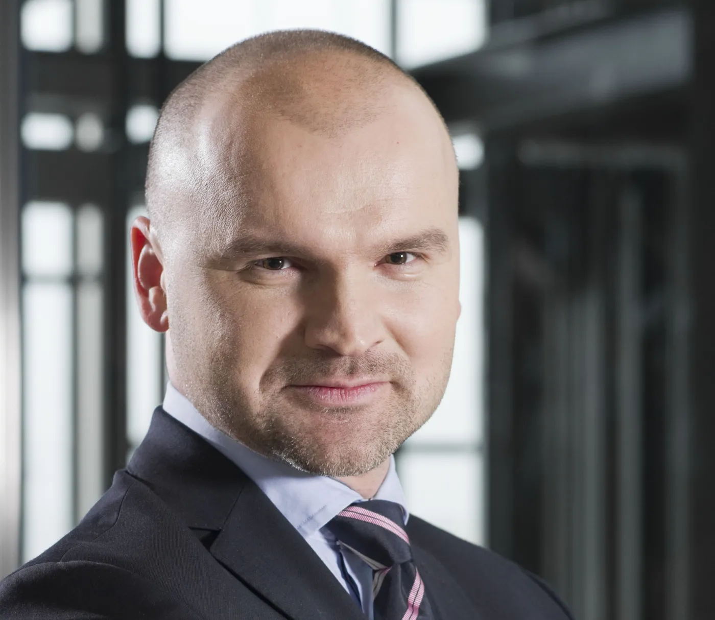 Współpraca Poczty Polskiej i InPostu? Brzoska: Wyciągamy gałązkę oliwną [WYWIAD]