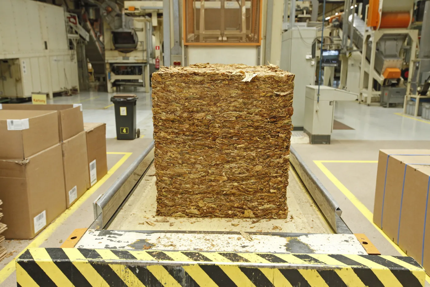 2617310-fabryka-british-american-tobacco.jpg