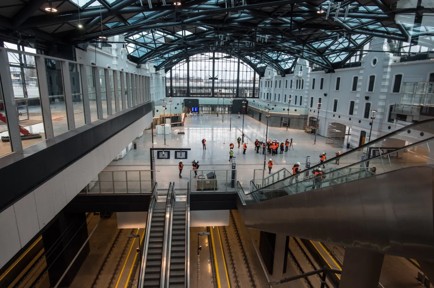 Jeden z największych dworców Europy prawie gotowy. Oto najnowsze zdjęcia Łodzi Fabrycznej