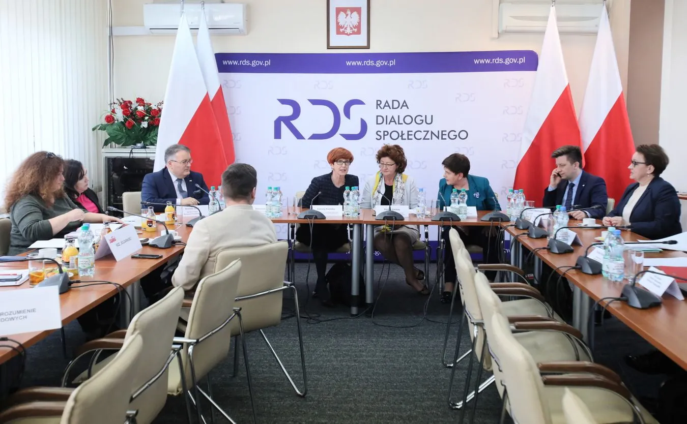 Związkowcy: Strajk rozpocznie się 8 kwietnia. Rządowa oferta jest konfrontacyjna