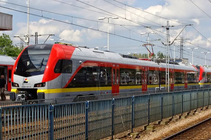 Pociąg Flirt dla Łódzkiej Kolei Aglomeracyjnej