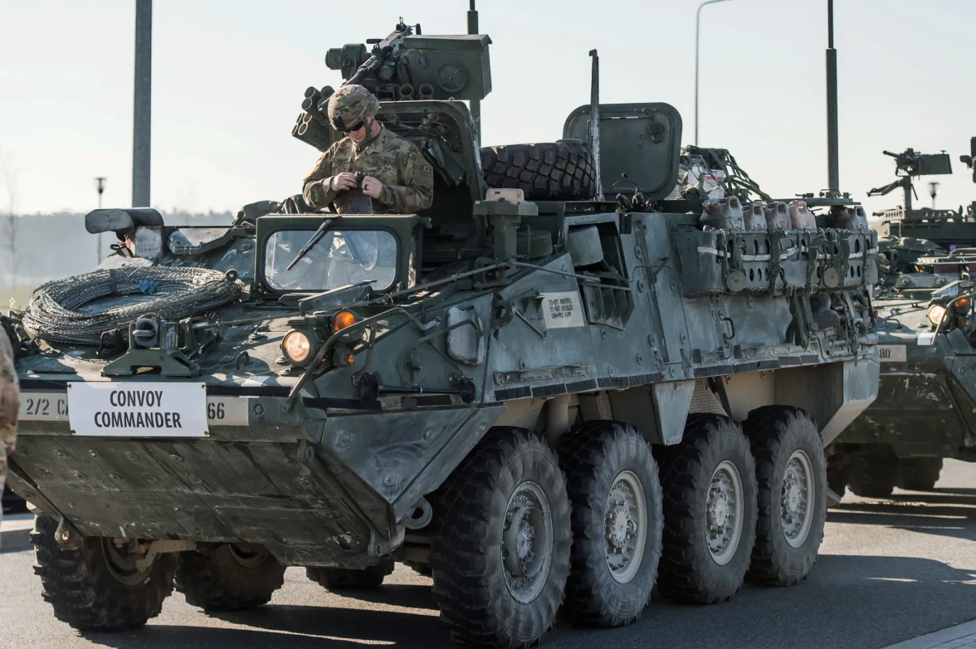 2881995-wojska-kontyngentu-nato-w-drodze.jpg