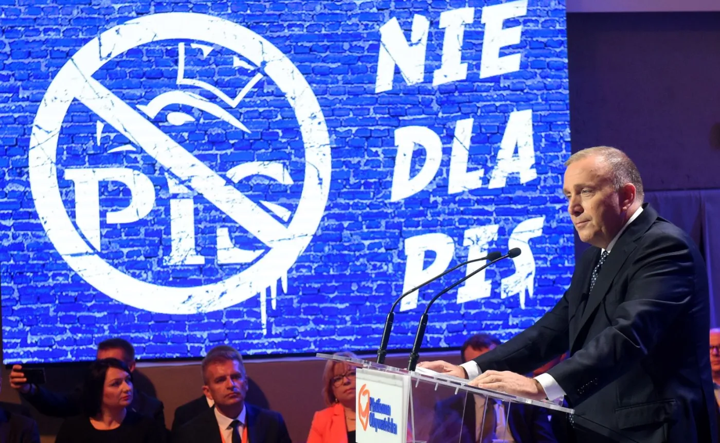 Schetyna: Polsce grozi utrata funduszy unijnych