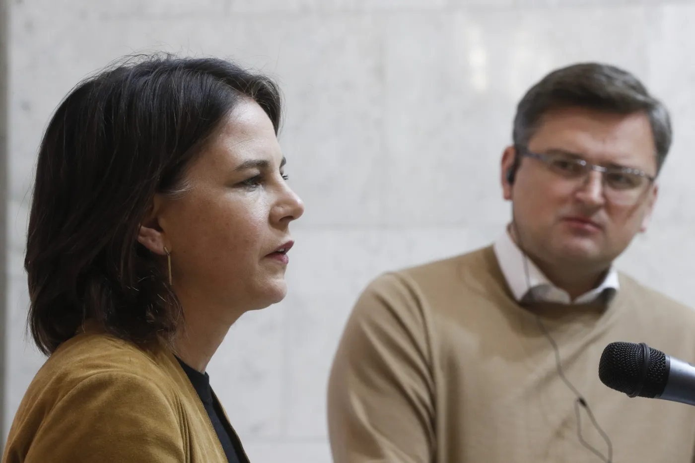 RND: Polityce Niemiec brakowało przyzwoitości i moralności. Teraz szefowa MSZ dokonuje korekt