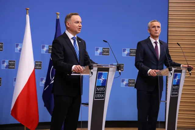 Duda: Chcemy jak najwięcej magazynów uzbrojenia na wschodniej flance NATO
