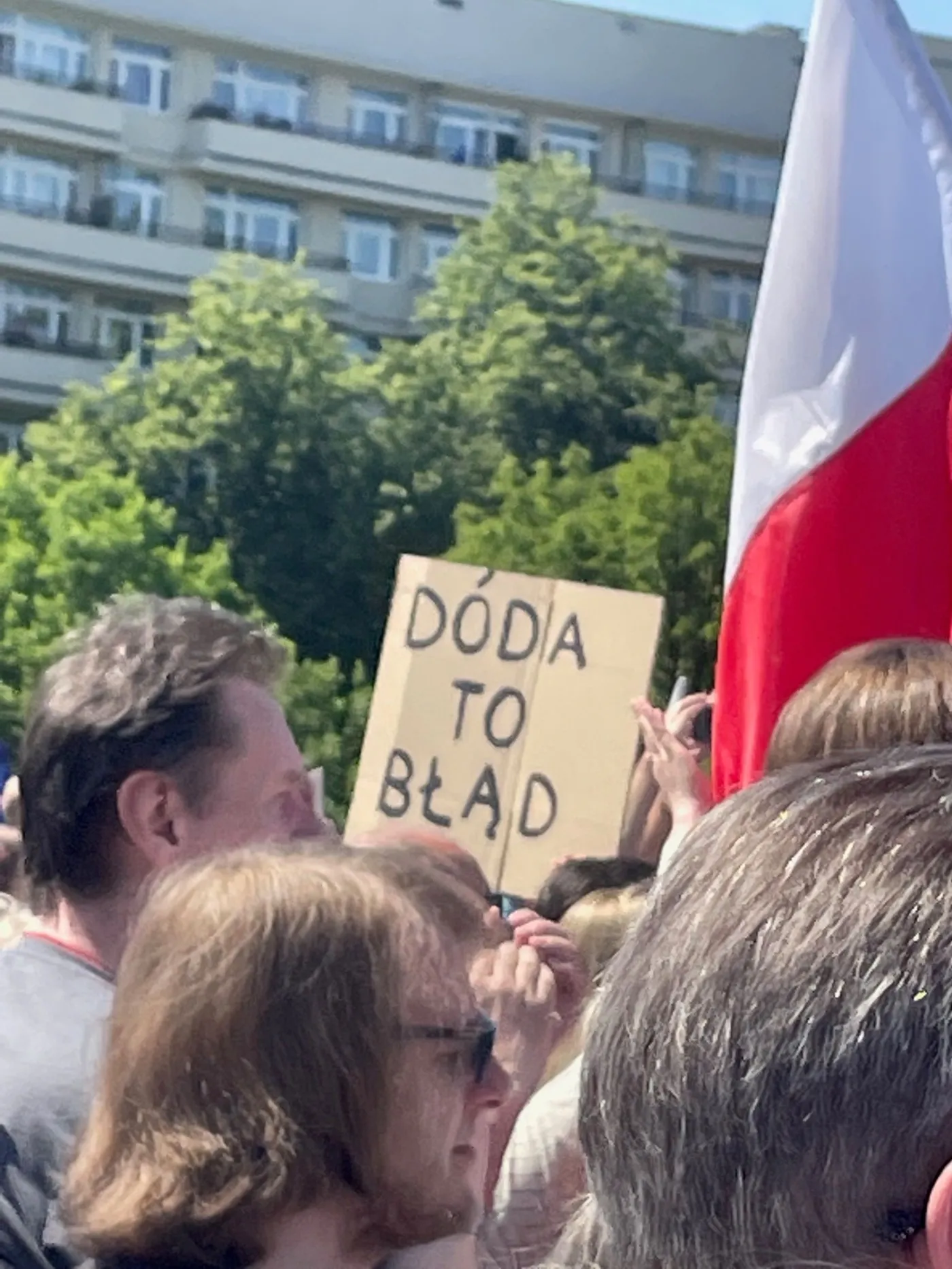 Marsz 4 czerwca. Tusk: Wszyscy mogą zobaczyć, ilu nas jest gotowych walczyć o wolność i demokrację