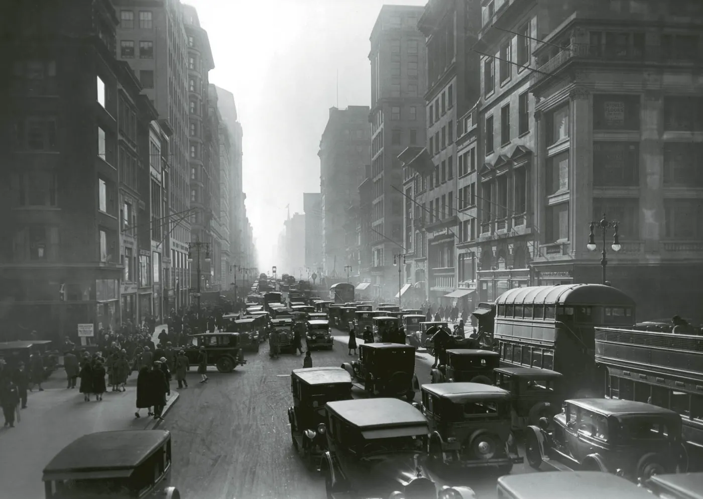 Keynes w 1930 r.: Ekonomiczne perspektywy dla naszych wnuków