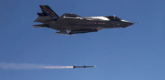 Czerwona kartka dla USA. Znikają chętni na myśliwce F-35
