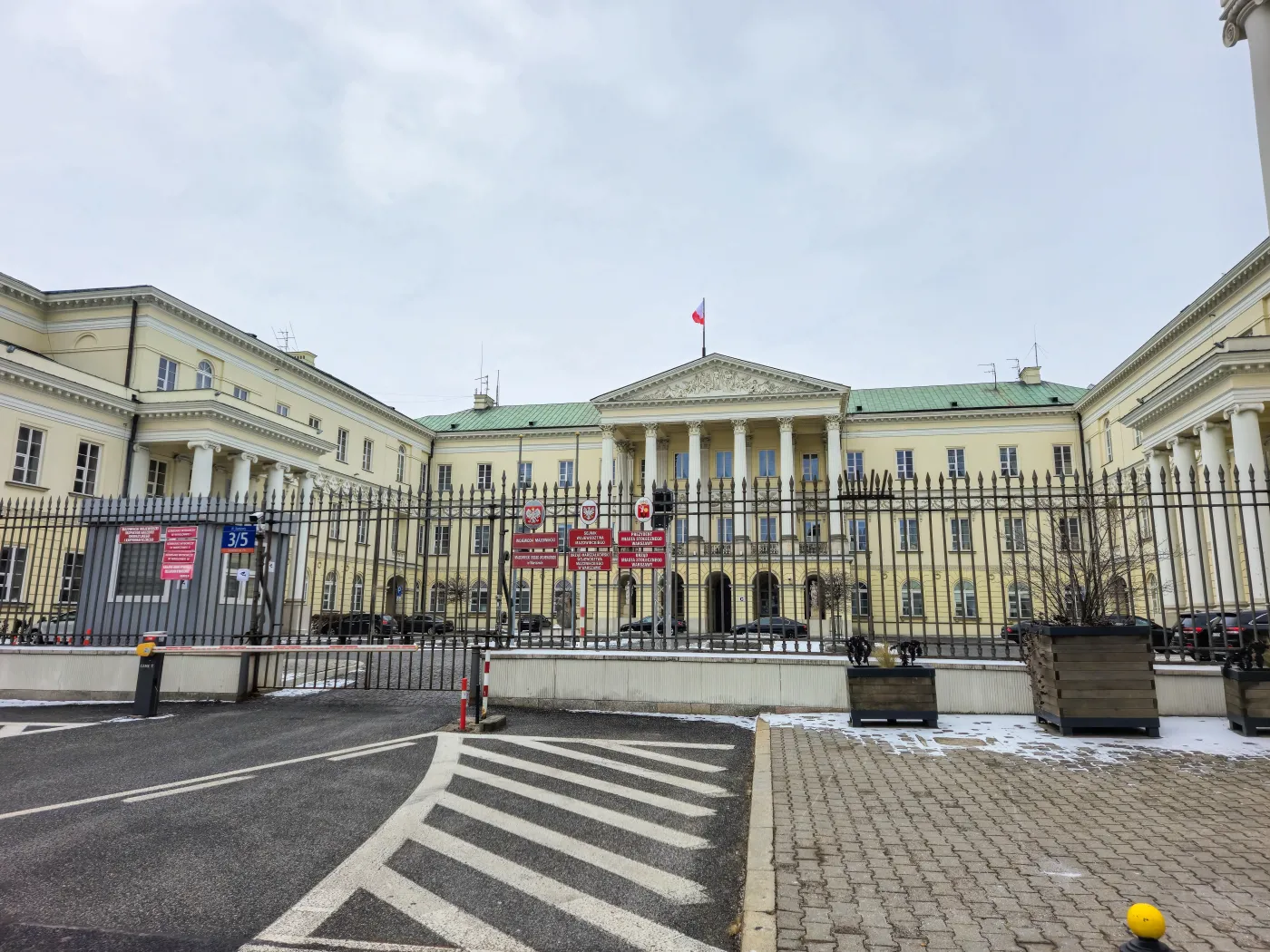 Narodowe Święto Niepodległości w Warszawie. Duże zmiany w ruchu i komunikacji miejskiej