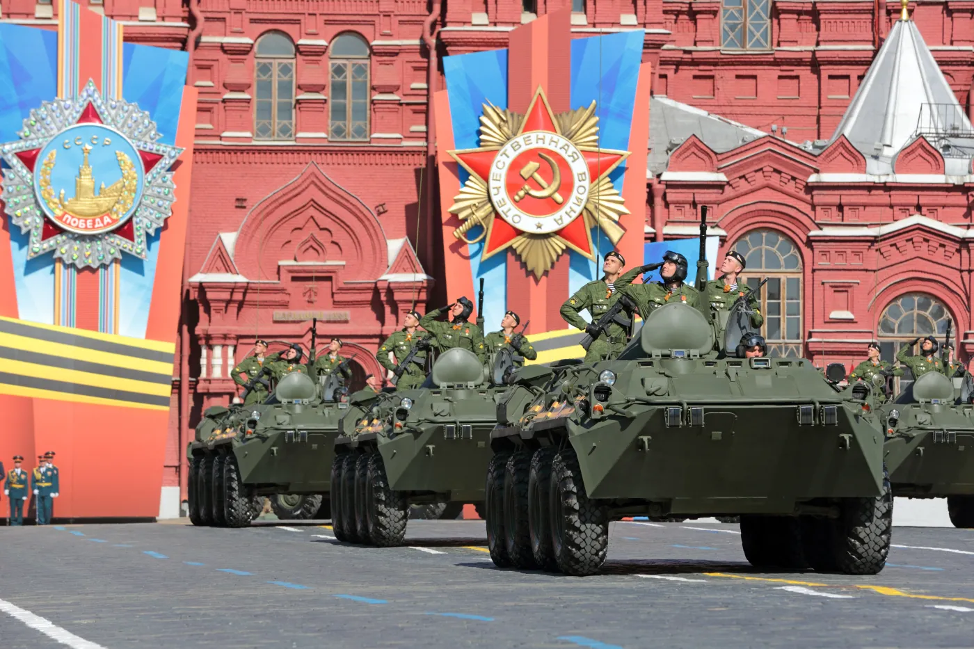 Rosja nie spuszcza z tonu. NATO nie dla Kijowa. "Zachód musi zrozumieć, że Rosja ma strategiczną inicjatywę na Ukrainie"