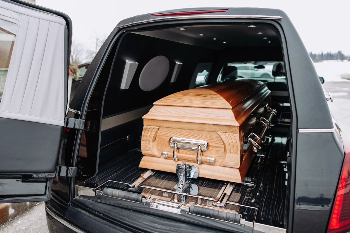 Nadchodzą wielkie zmiany w pogrzebach i na cmentarzach. Takiej rewolucji w Polsce jeszcze nie było