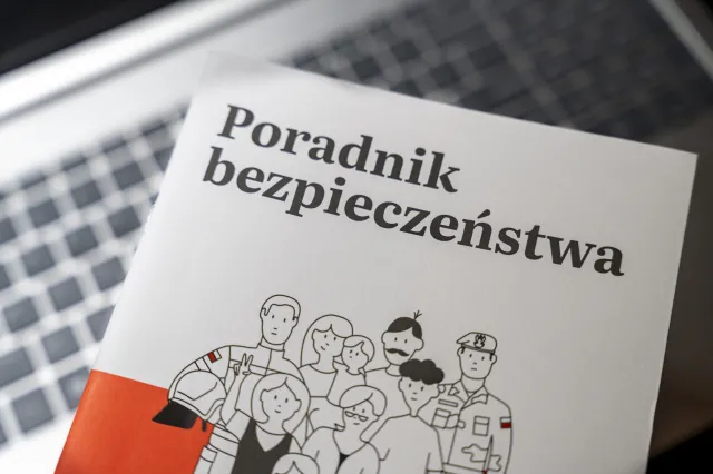 Poradnik bezpieczeństwa. Co trzeba wiedzieć w sytuacji zagrożenia?