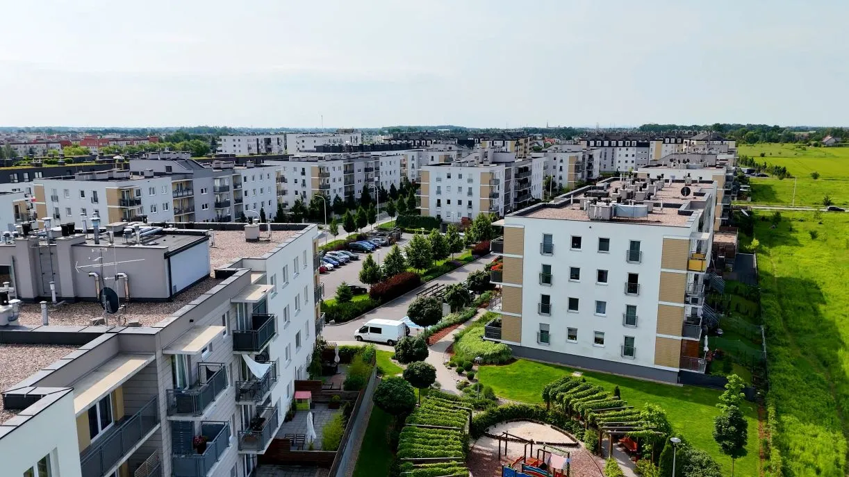 Демография и цены на жилье. Рождаемость ниже смертности, а количество домохозяйств не уменьшается. Уже 35 % из них состоят из одного человека