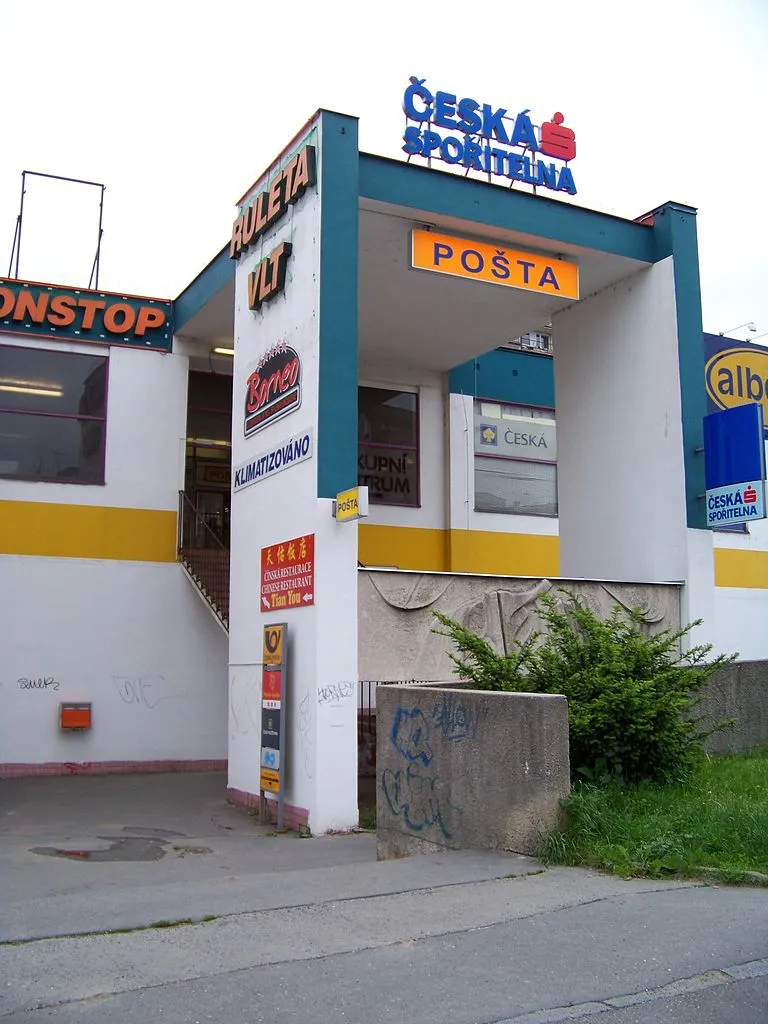 968467-768px-s-dli-t-hornom-cholupsk-po-ta.jpg