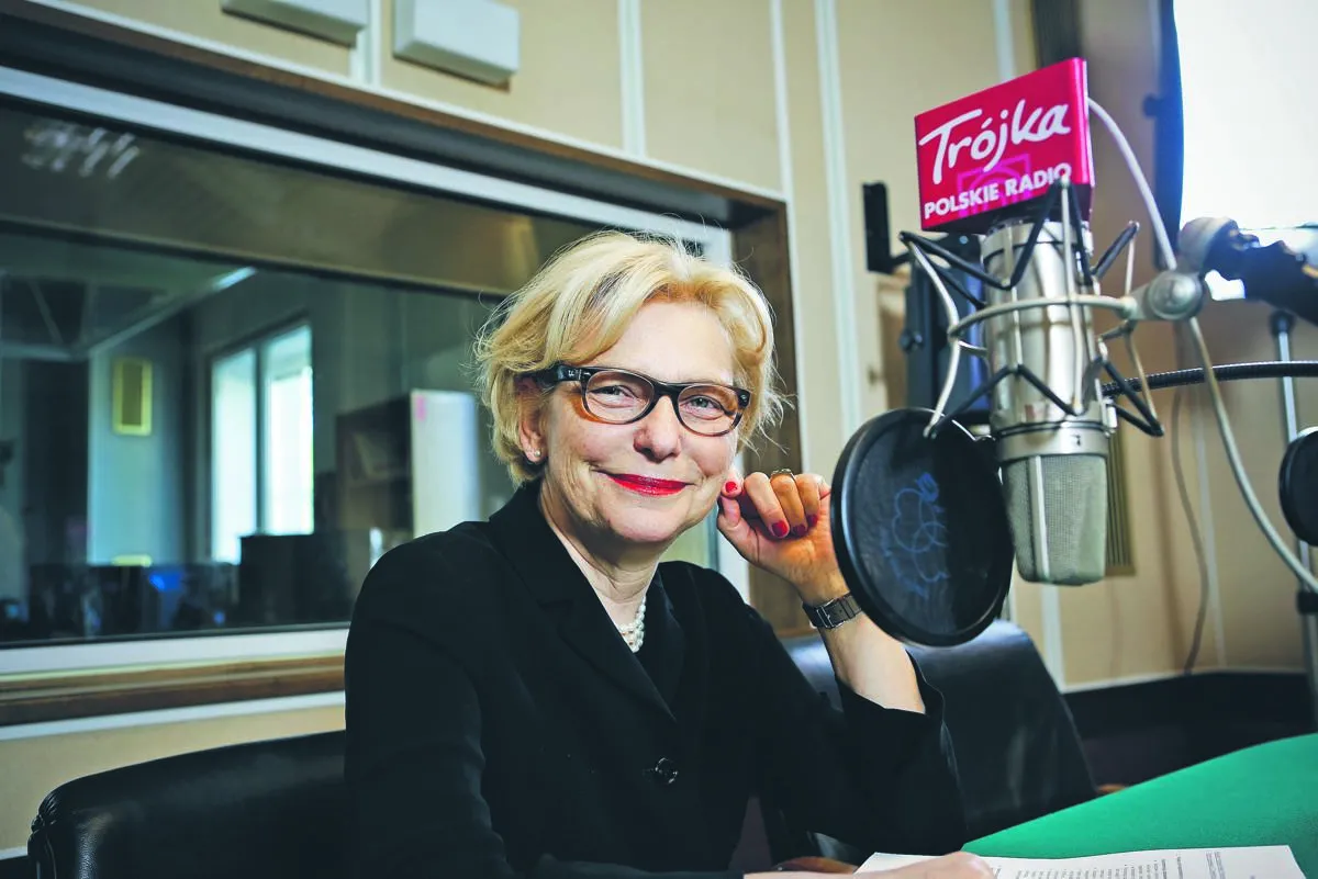 Co najbardziej lubią jeść Polacy? Leki przeciwbólowe. A w leczeniu doradza nam „doktor Google”