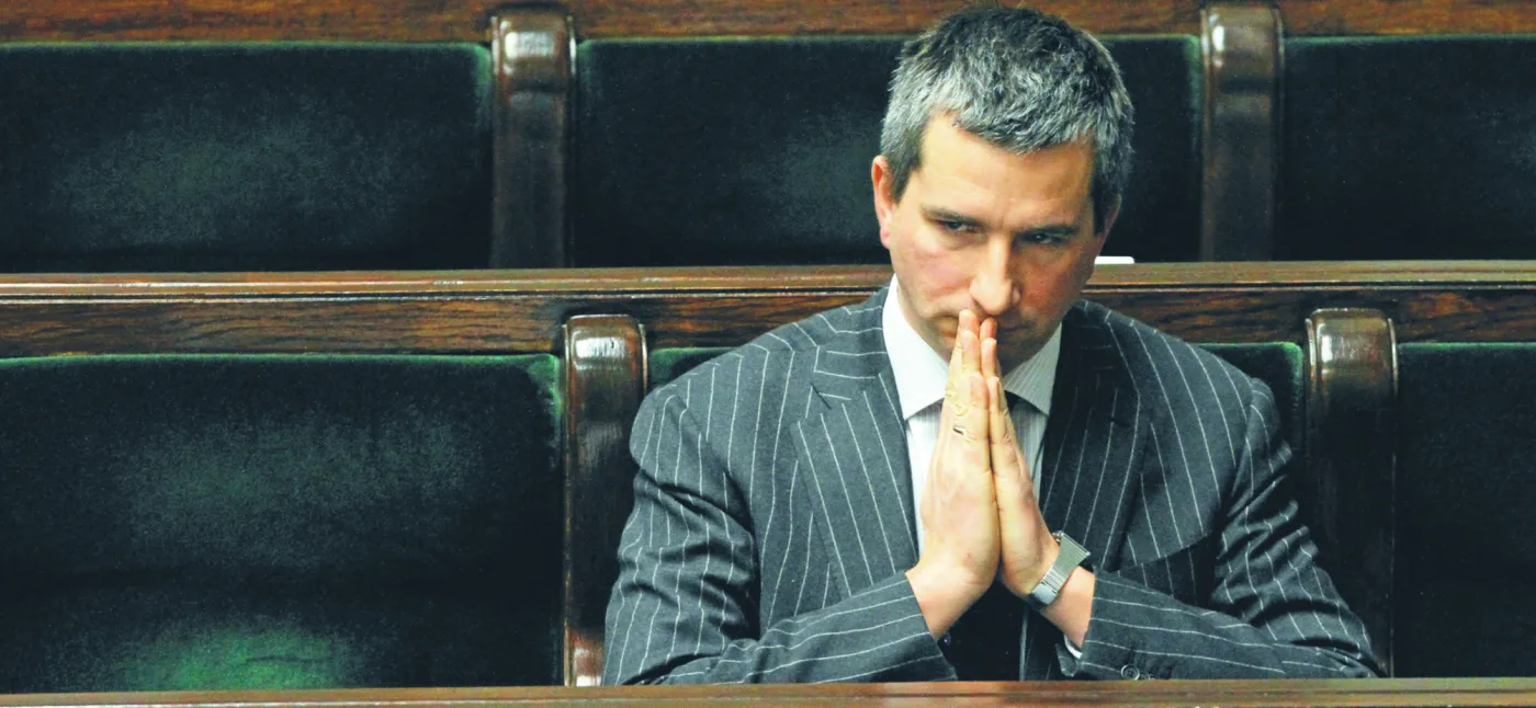 Mateusz Szczurek minister finansów od 27 listopada 2013 r., doktor ekonomii, absolwent University of Sussex i Wydziału Nauk Ekonomicznych Uniwersytetu Warszawskiego. Członek Towarzystwa Ekonomistów Polskich. Wykładowca ekonomii w Szkole Głównej Handlowej w Warszawie, University of Sussex i Goethe Business School. Od 1997 r. ekonomista ING Banku. W 2011 r. został głównym ekonomistą grupy ING w regionie Europy Środkowo-Wschodniej