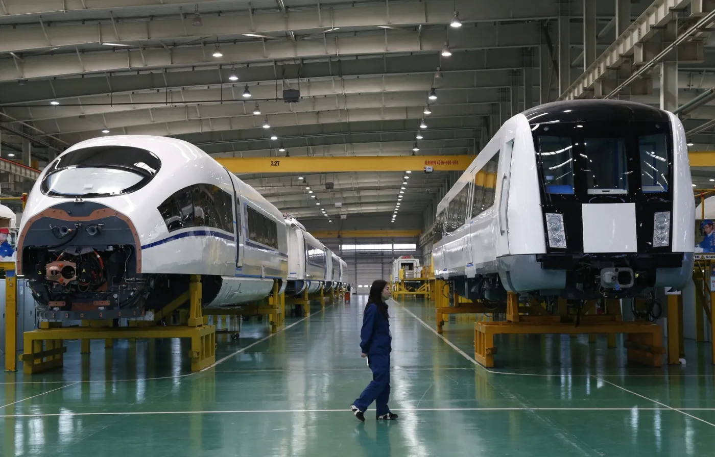 2076822-montownia-tangshan-railway-vehicle.jpg