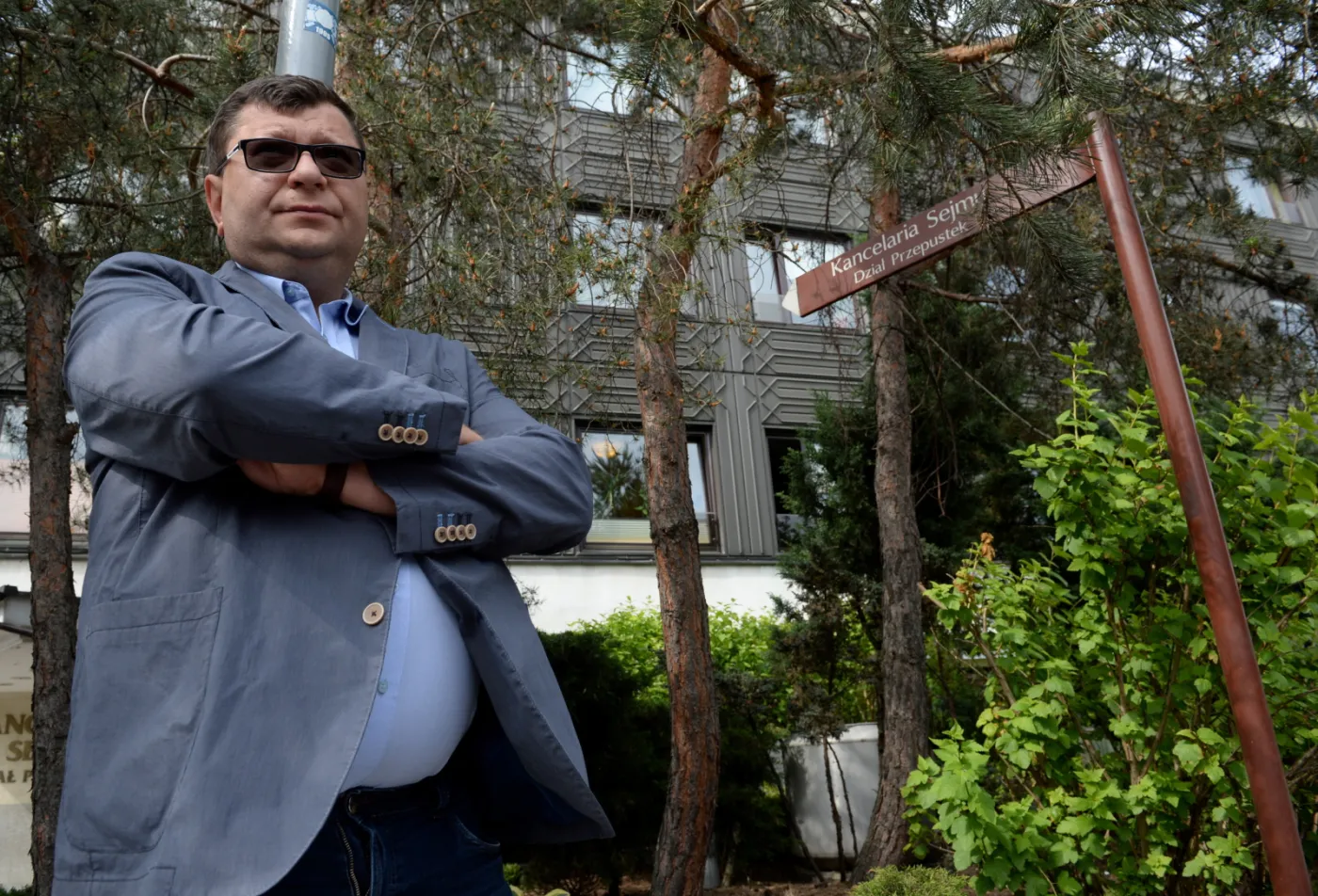 System wyhodował krwiożerczą Stonogę. Teraz ona go pożera