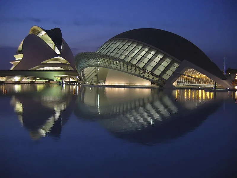 Hiszpania: Zamknięcie lokalnej telewizji może wywołać falę likwidacji