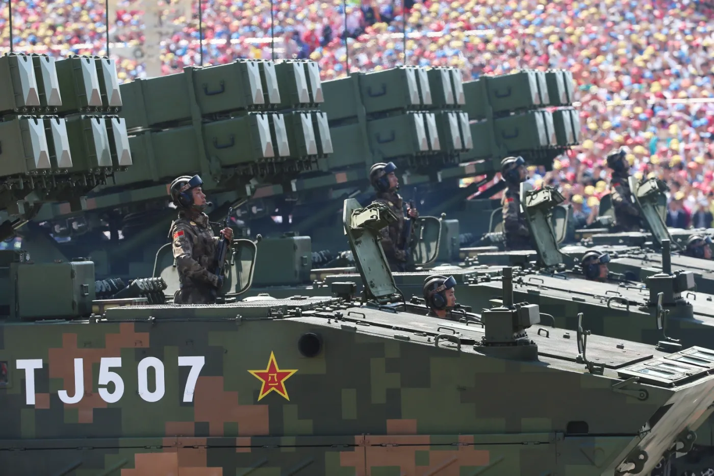 Największa parada wojskowa w historii komunistycznych Chin. Zobacz zdjęcia