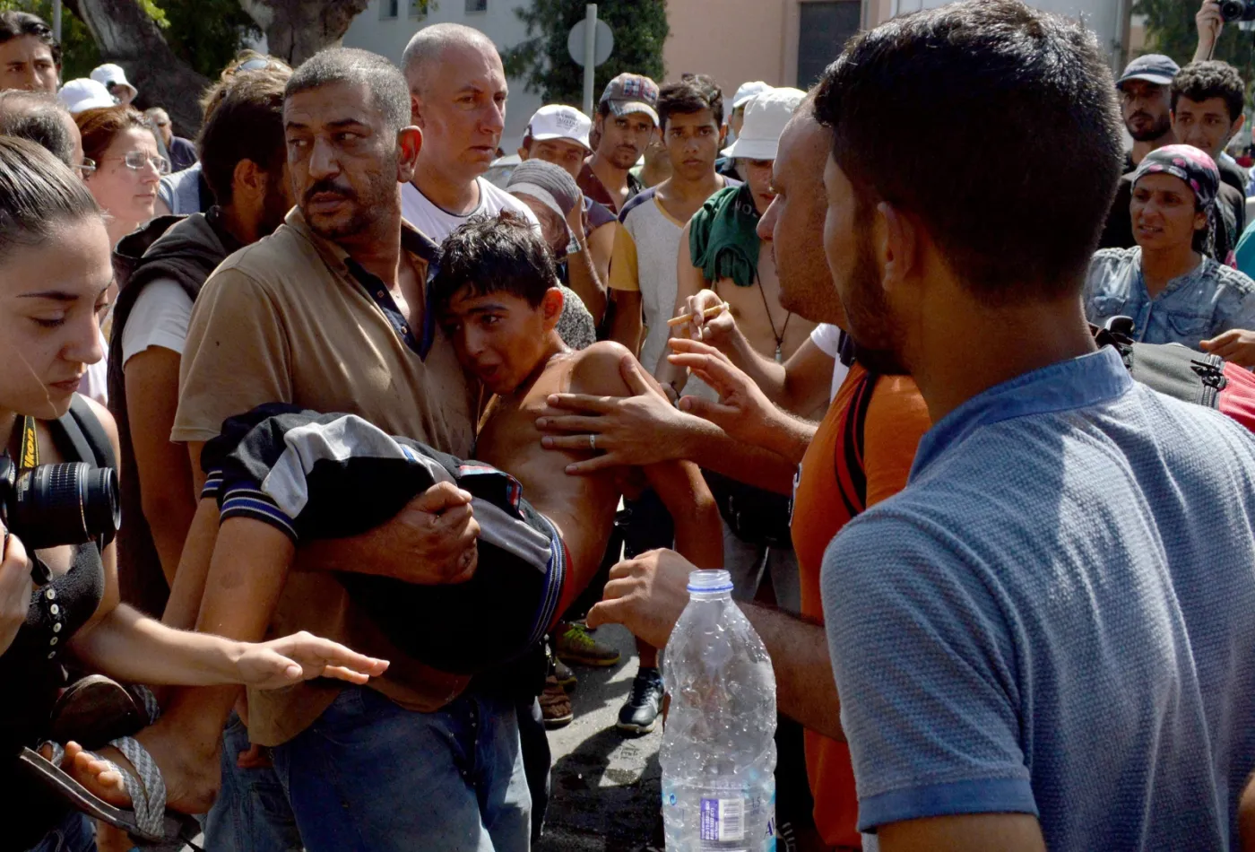 Ewakuacja imigrantów z wyspy Lesbos. Przewieziono ponad 10 tys. uchodźców