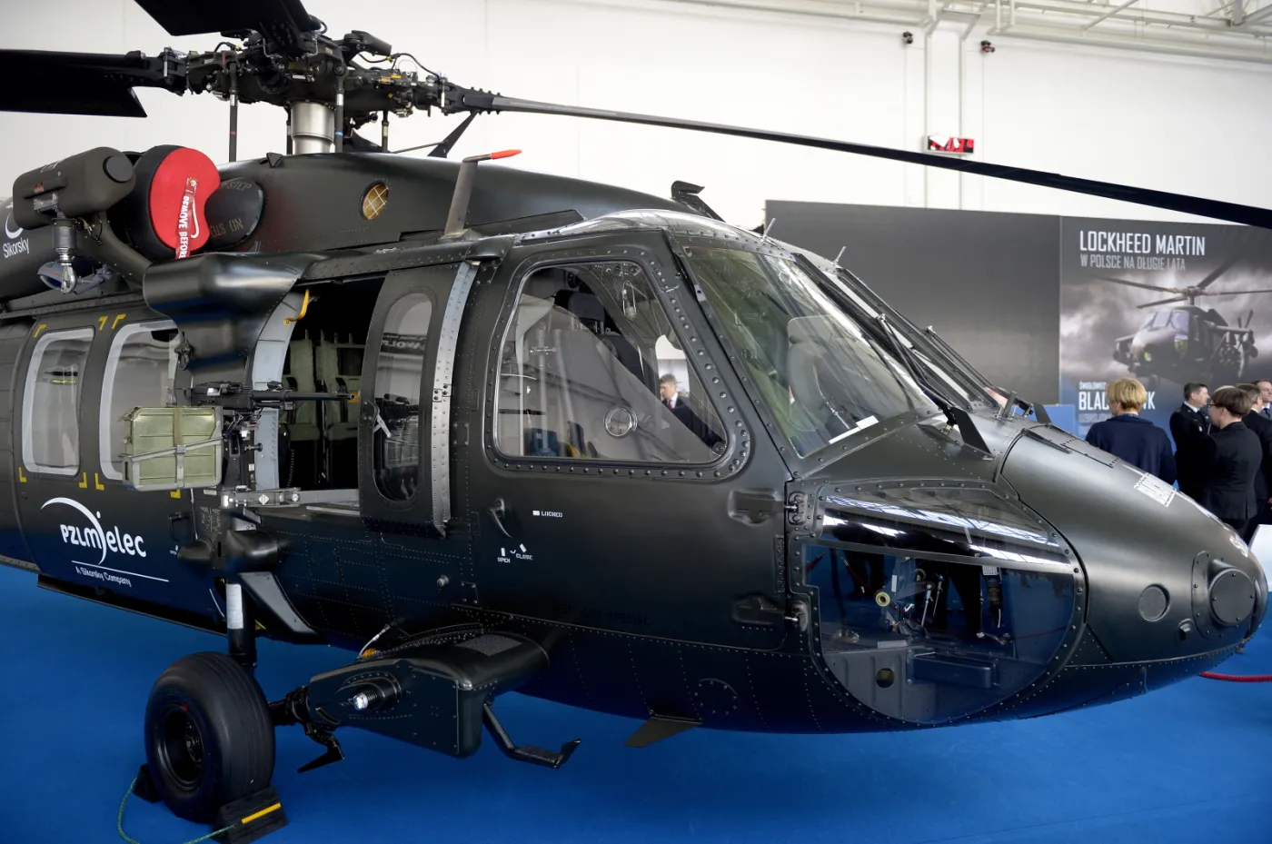 2488353-smiglowiec-s-70i-black-hawk-podczas.jpg