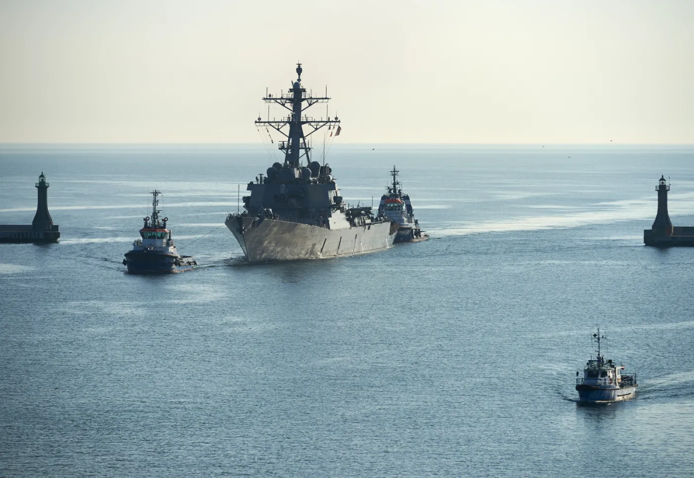 Armia NATO wpływa do Polski. Niszczyciel z wizytą w Gdyni