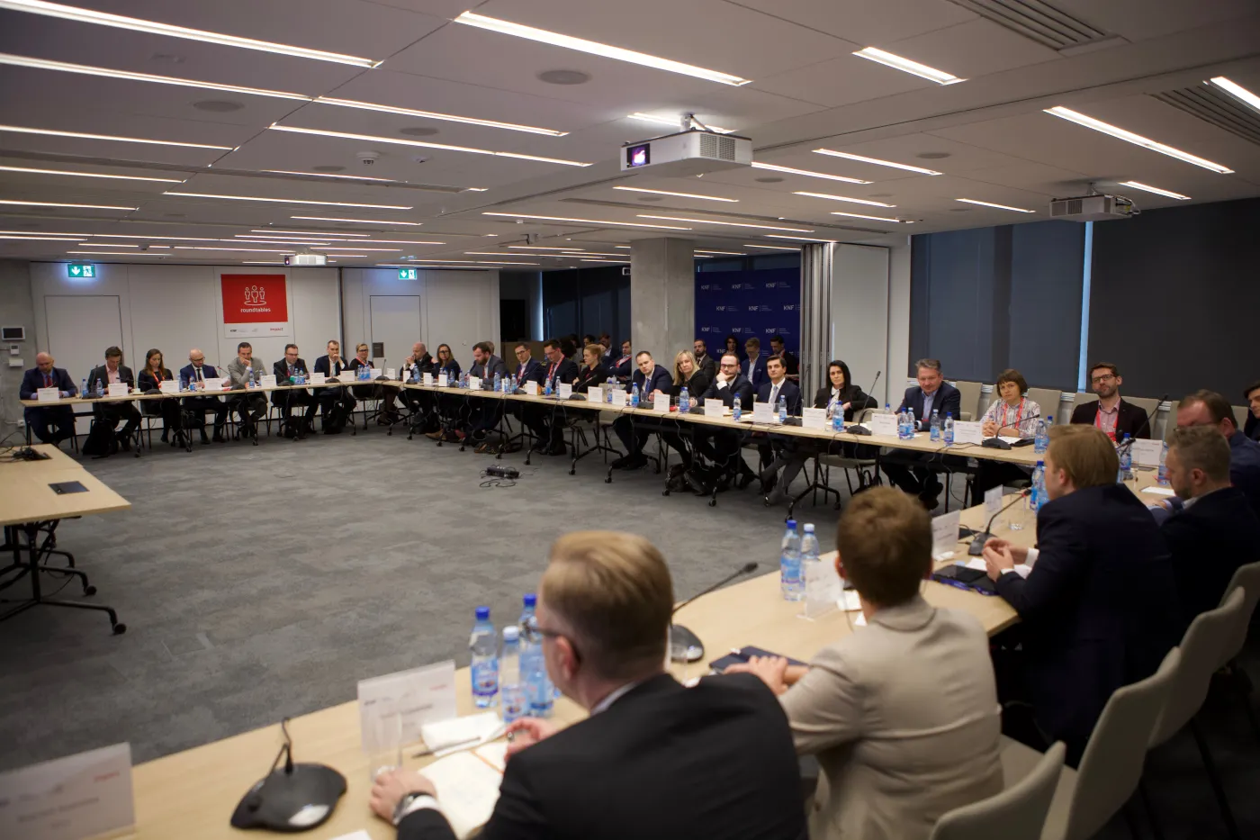 Fintech: Być liberalnym jak Litwa czy wymagającym niczym Niemcy?