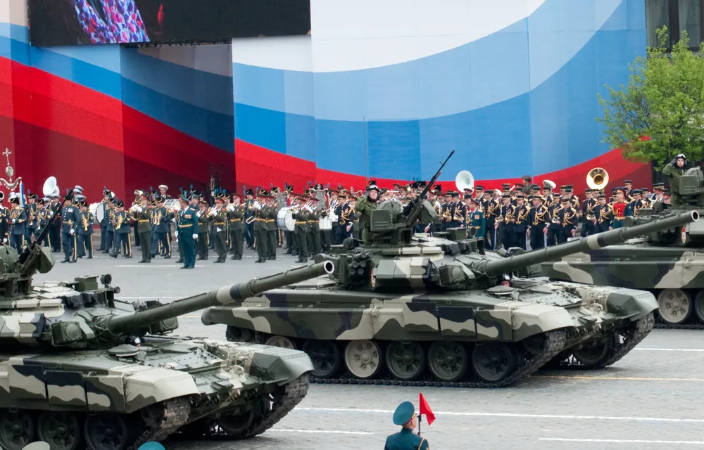 Putin przegląda wojska na Dalekim Wschodzie. Armia w "pełnej gotowości"