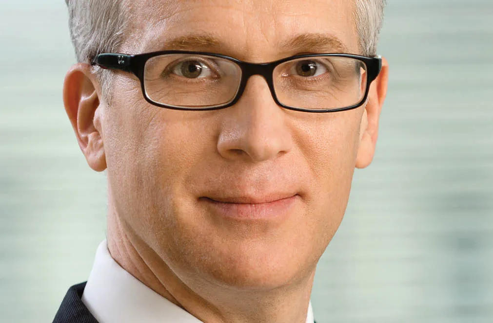 associate partner w McKinsey &amp; Company, wspiera klientów z sektora finansowego