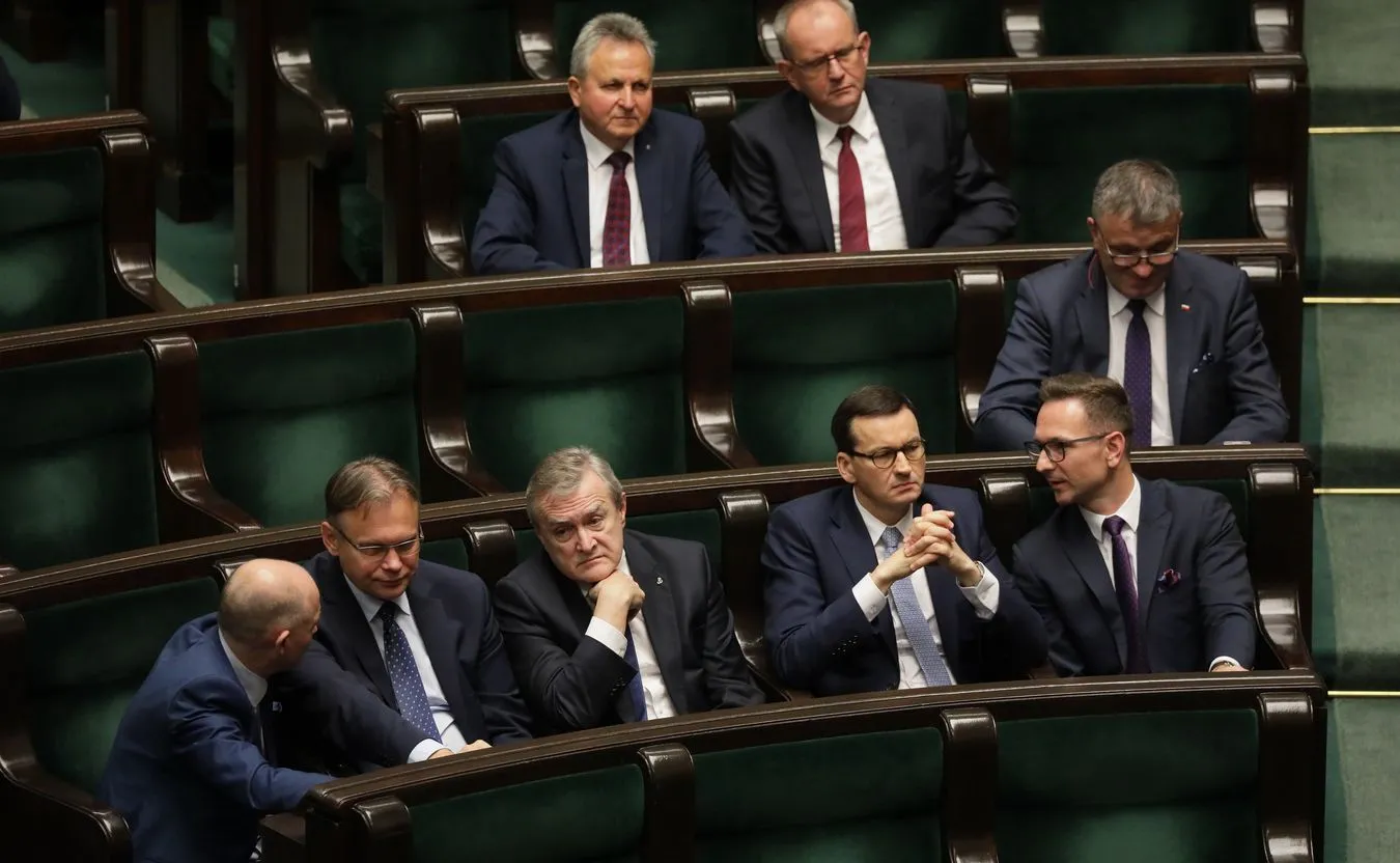 Na wniosek PiS posiedzenie Sejmu przełożono na 18-19 listopada