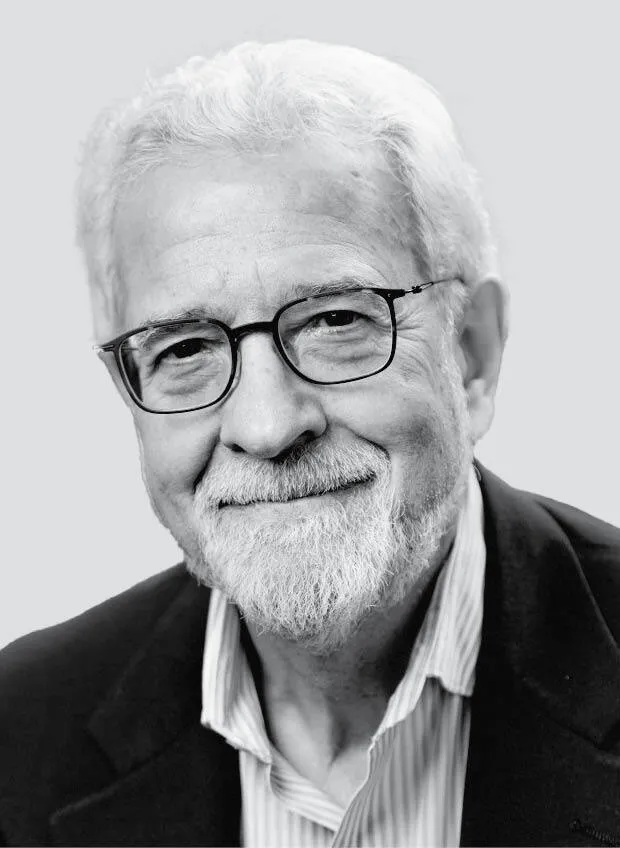 Omer Bartov, urodzony w Izraelu historyk, profesor studiów nad Holokaustem i ludobójstwem na Brown University. Autor m.in. książki „Anatomia pewnego ludobójstwa. Życie i śmierć Buczacza” (Wydawnictwo Czarne, Wołowiec 2019)