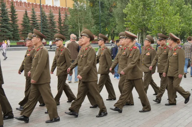 Jaką pensję dostaną żołnierze z Korei Płn. za narażanie życia w Ukrainie? Znamy kwotę