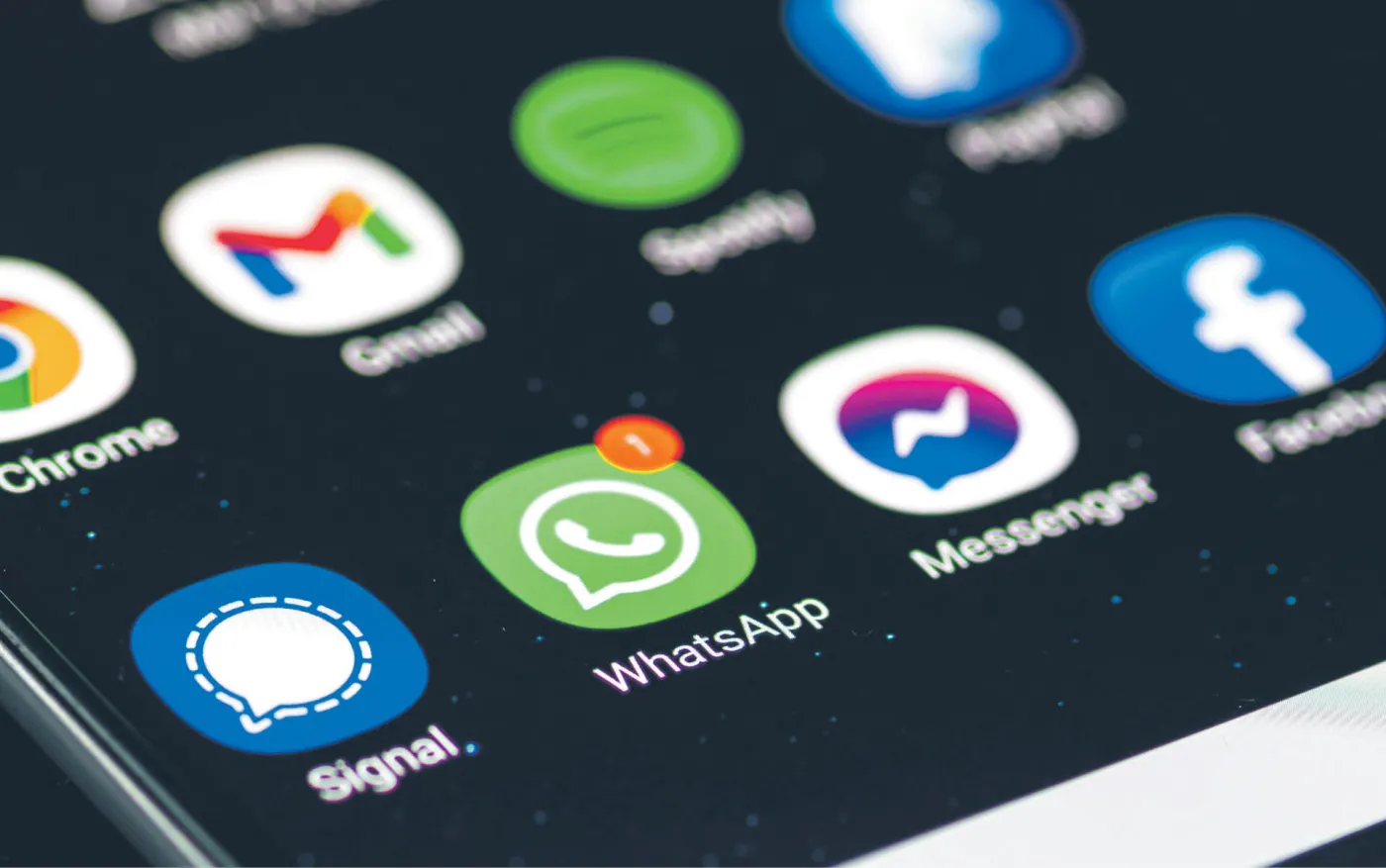 Nowa odsłona afery na Signalu. Tajne plany wojskowe USA trafiły również do żony i brata szefa Pentagonu