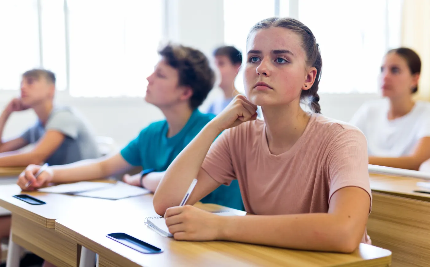 Życzenia dla ósmoklasisty 2025. Życzenia powodzenia na egzaminie? Piękne słowa wsparcia przed egzaminem