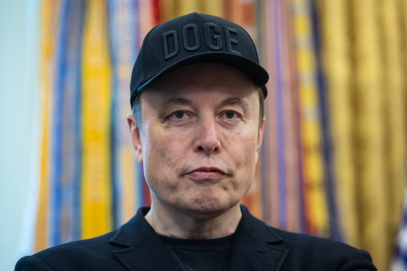 Elon Musk pojawił się na konferencji prasowej w Białym Domu z podbitym okiem 