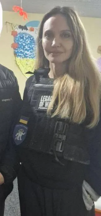 Angelina Jolie w szpitalu w Chersoniu.