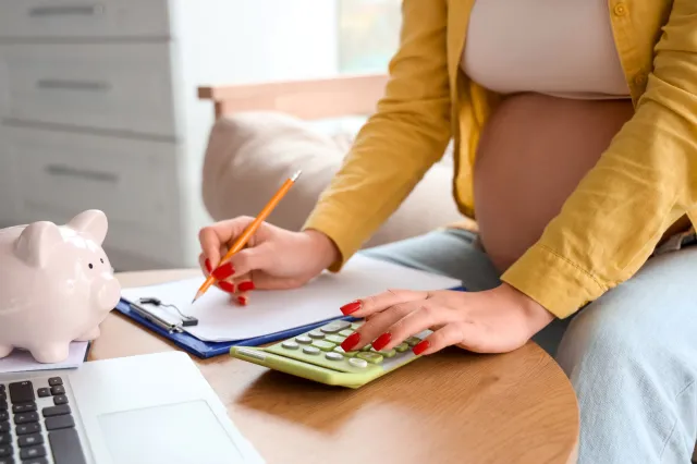 ZUS chce wesprzeć kobiety. Na taką pomoc będą mogły liczyć już w kwietniu